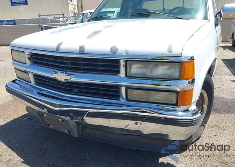 1994 Chevrolet Gmt-400 C2500 из США, поврежденный, VIN 1GCFC29K8RE284222